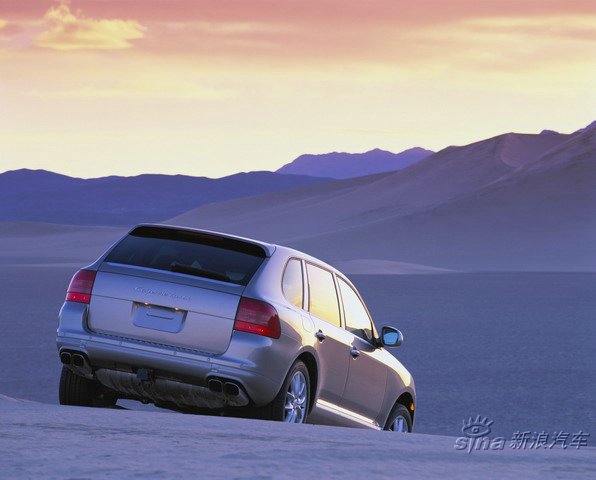 2004 Porsche Cayenne Turbo