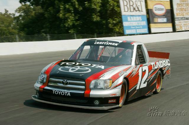 Toyota Tundra Race Truck