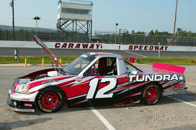 Toyota Tundra Race Truck