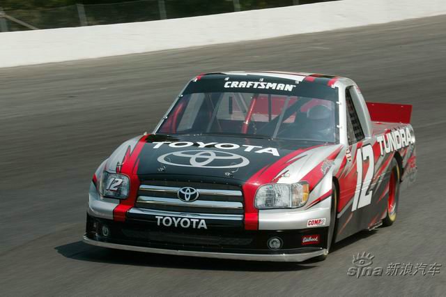 Toyota Tundra Race Truck