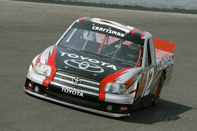 Toyota Tundra Race Truck