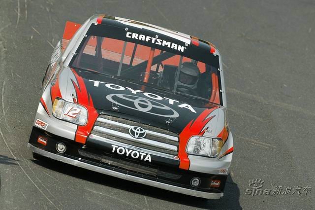 Toyota Tundra Race Truck