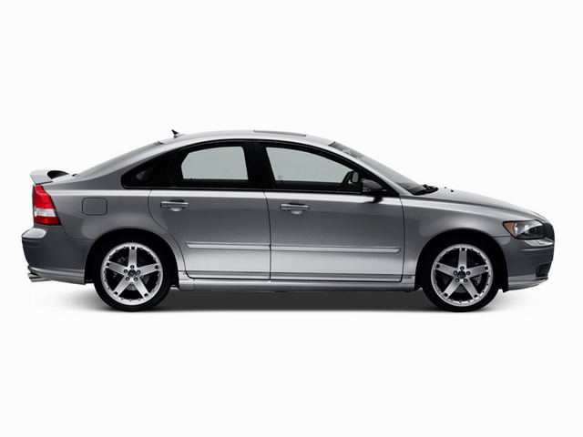 VOLVO S40