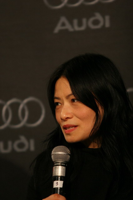 ʦVivienne Tam