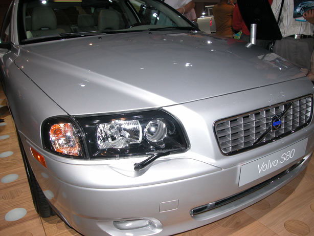 VOLVO S80