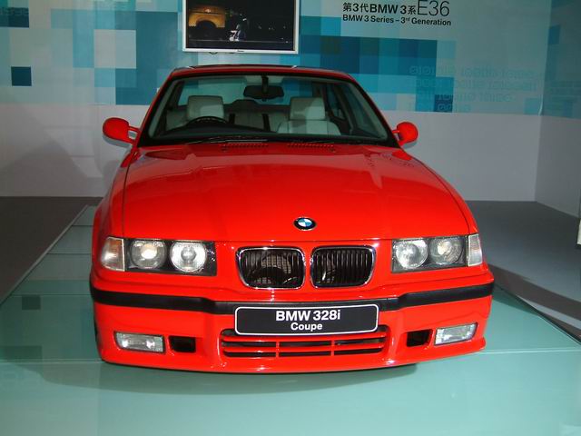 BMW3ϵ