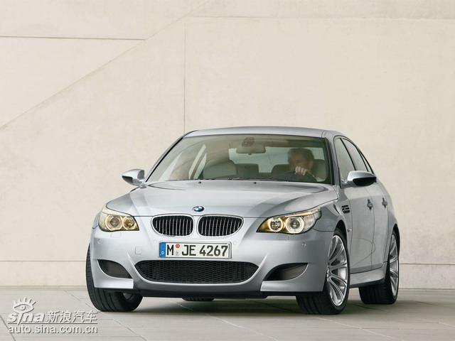 2005 BMW M5