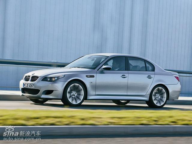 2005 BMW M5