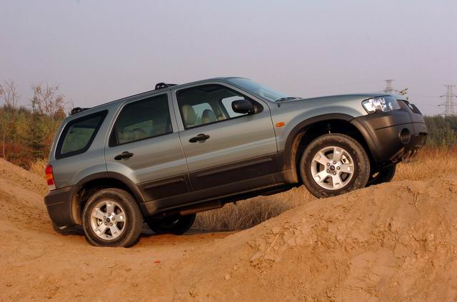 http://image2.sina.com.cn/qc/photo/fordMaverick/U642P33T148D66077F2100DT20041101114056.jpg