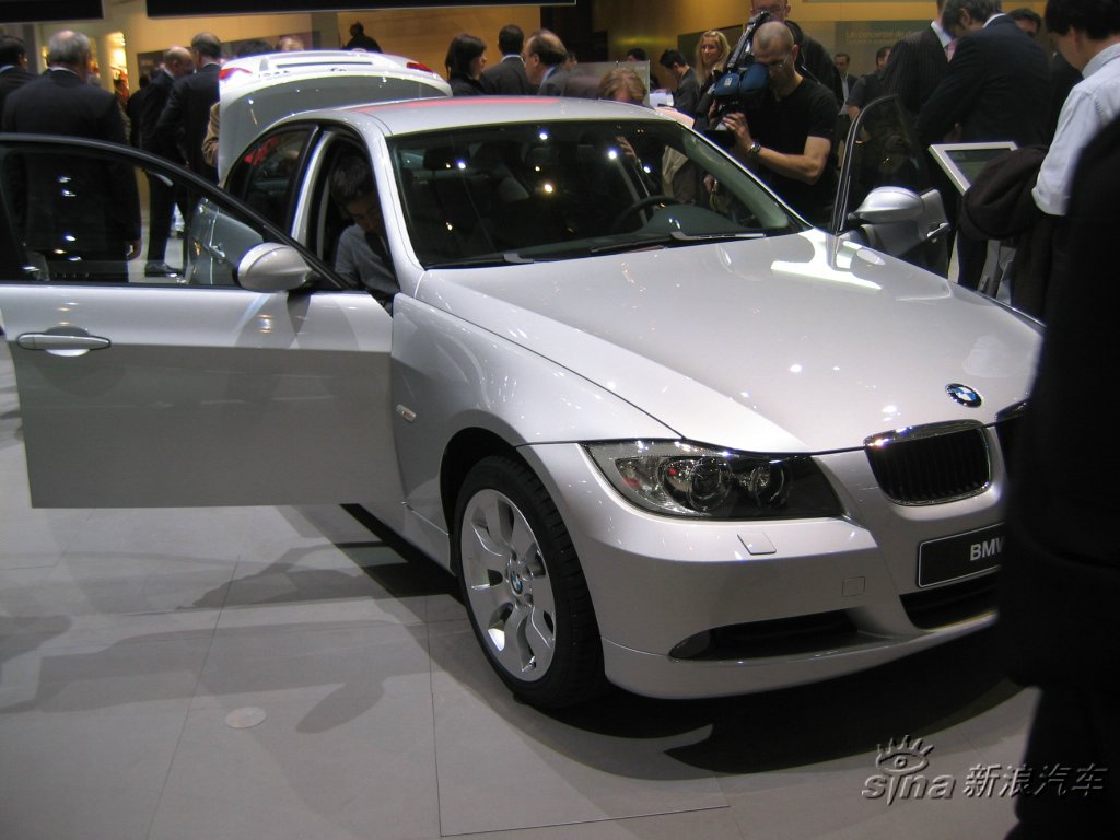 BMW 320i