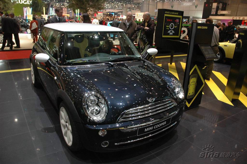 MINI COOPER