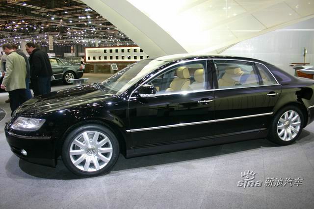 Phaeton W12