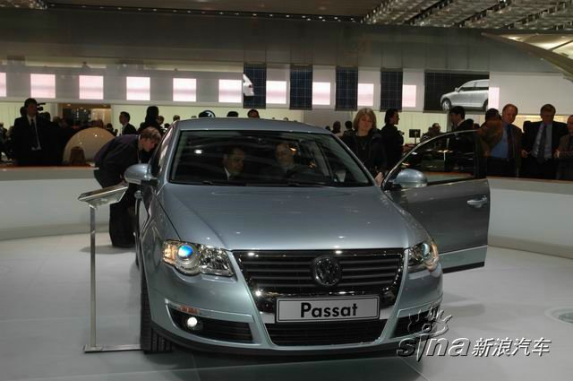 PASSAT  B6