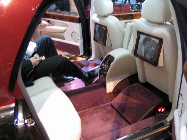 Arnage T