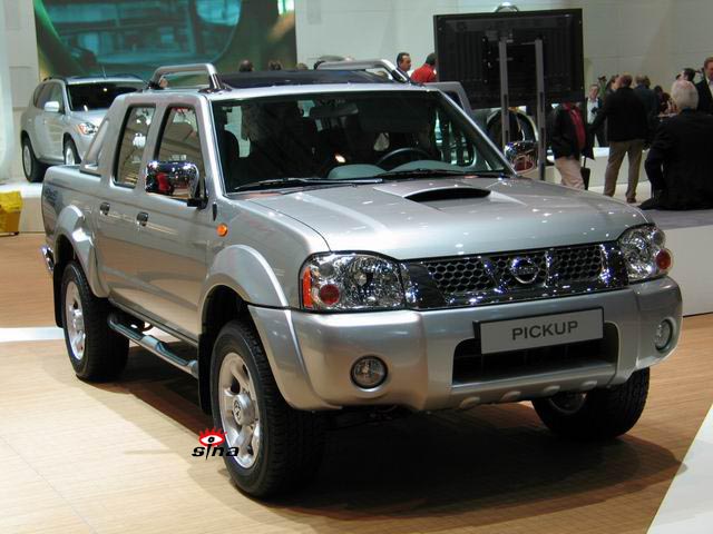 NISSAN PICKUP