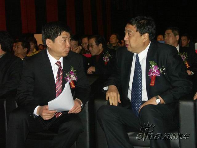 魏建军与蒋雷