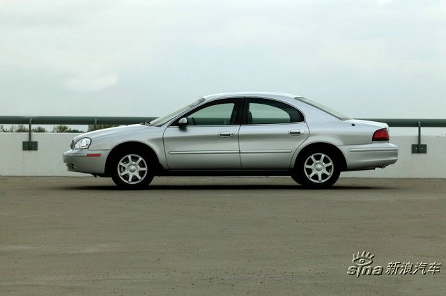 04ˮSable Sedan