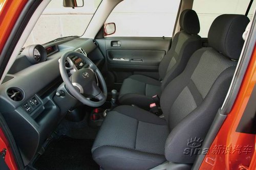 2004 Scion xB Release 1.0