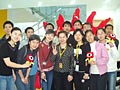 参加会议的学生与新浪校园频道编辑合影
