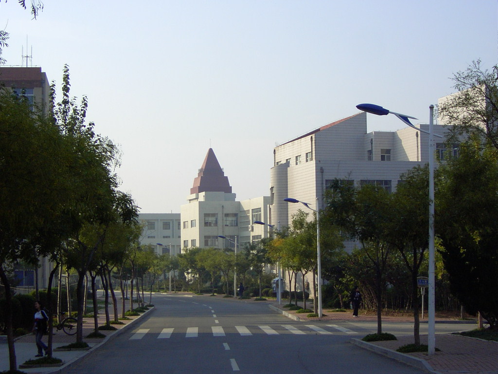 烟台的鲁东大学参观记