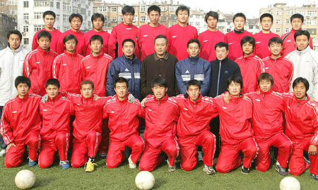 图文-2005赛季全国足球甲级联赛青岛海利丰全