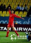 图文-[亚运]女足2-0韩国夺季军王坤欣喜若狂