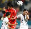 图文-[亚运]女足2-0韩国夺季军王坤黑头发飘起来
