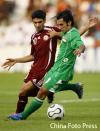 图文-亚运男足决赛伊拉克VS卡塔尔休想摆脱我防守