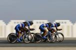 图文-公路自行车男团计时赛哈萨克夺冠队员配合默契
