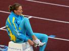 图文-哈萨克斯坦选手夺女子400米金牌准备活动