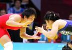 图文-女子72公斤级自由式摔跤王旭夺冠小心对手呀