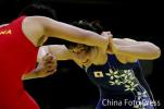 图文-女子72公斤级自由式摔跤王旭夺冠王旭占尽优势