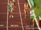 图文-亚运会女子4x400米接力印度女将开始庆祝