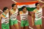 图文-亚运会女子4x400米接力印度姑娘夺金身披国旗