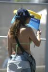 资料图片-F1西班牙大奖赛丰腴的雷诺女车迷