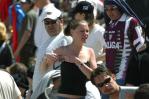 资料图片-F1西班牙大奖赛美女吊带裙脱落