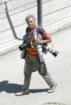 资料图片-F1西班牙大奖赛全副武装的专业摄影记者