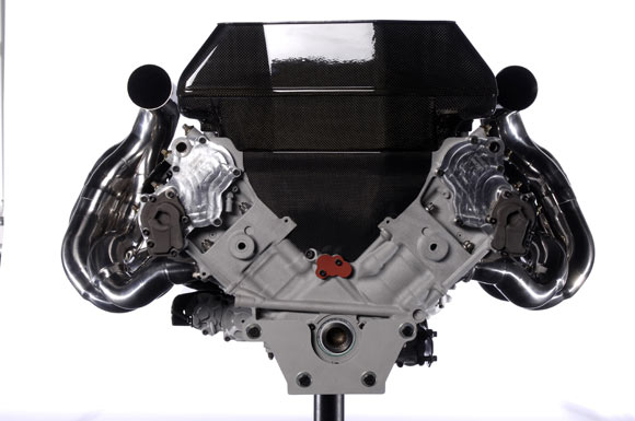 图文-雷诺新车R26细节图 细看V8引擎RS26_赛