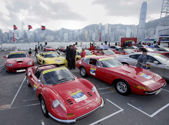 图文-法拉利60周年庆典接力抵达中国香港展示