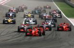 图文-F1巴林大奖赛正赛马萨带领整个集团入一号弯