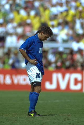 资料图片-巴乔落选2002世界杯意大利国家队名