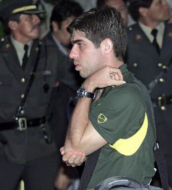 图文-2006世界杯南美预选赛 小将迭戈接受大赛