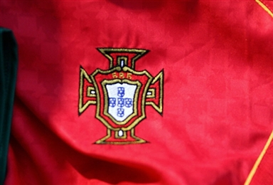 图文-世界杯32强球队队徽一览葡萄牙国家队队徽