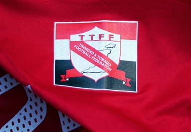 图文-世界杯32强球队队徽特立尼达和多巴哥队徽