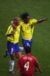 图文-罗纳尔迪尼奥巴西领袖率领巴西笑傲世界杯