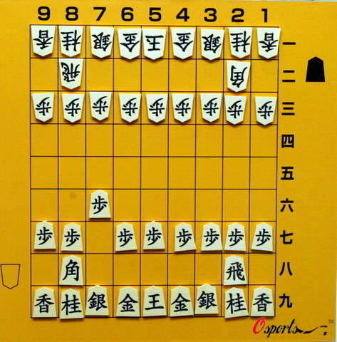 图文-日本将棋赛在青岛举行 将棋所用的棋盘棋