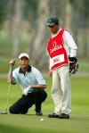 图文-香港高尔夫公开赛次轮张连伟越战越勇