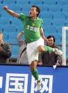 图文-[中超]北京现代4-0上海申花高兴的飞起来了