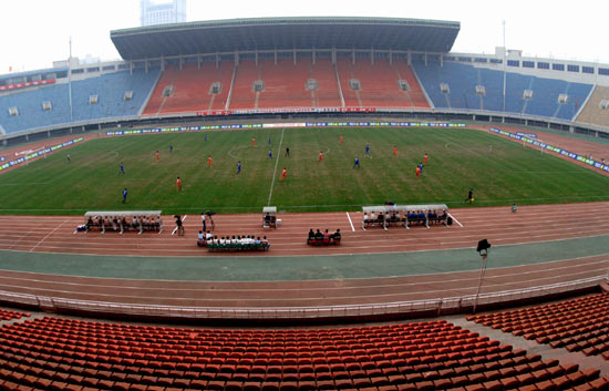 图文-[中超]西安0-2负山东首场无观众的中超联赛