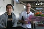 图文-[世锦赛]中国女篮返回北京马赫接受鲜花